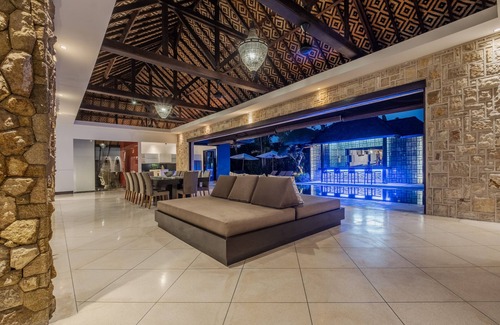 Sunset Road Villa | Super Luxury 5 Bedroom Villa with 2 Pools in Seminyak/Bali