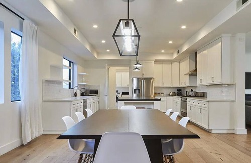 Tarzana House | super nice Mid term property in Tarzana