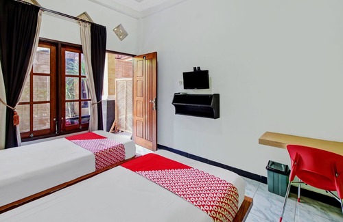 Mataram Hotel | Super OYO 90672 ADHYA GUEST HOUSE LOMBOK