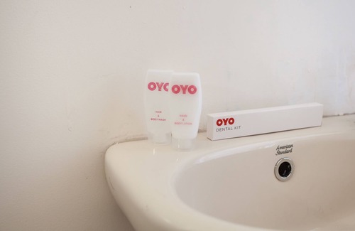 Surabaya Hotel | Super OYO Capital O 134 Lg Residence