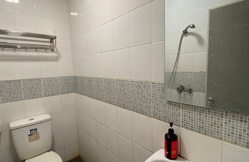 Gambir Hotel | Super OYO Cideng Timur Residence Near MONAS