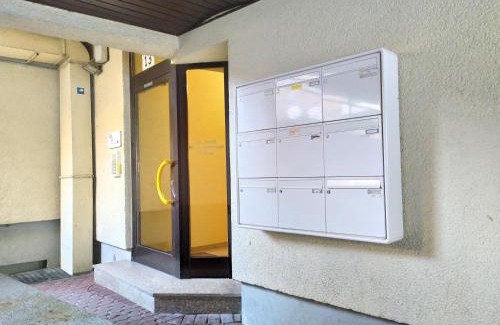 Eschweiler Apartment | Super Penthouse #9 oder Studio #6 mit Aufzug, Terrasse & Wintergarten im Zentrum