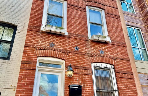 Logan Circle House | Super-Stylish Logan Circle 4-bedroom townhome on DC’s Hottest Block