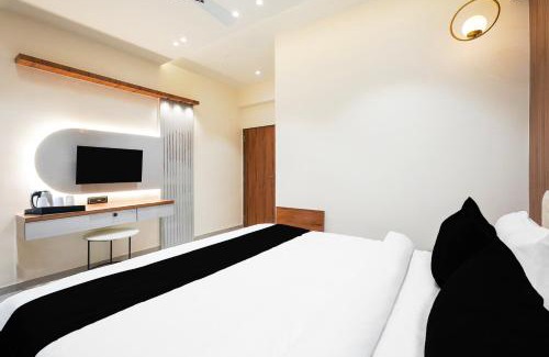 Ahmedabad Hotel | Super Townhouse GIDC Bol Sanand
