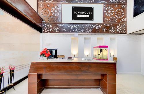 Himayatnagar Hotel | Super Townhouse Narayanaguda Metro Station Formerly Hotel Anshu Grand