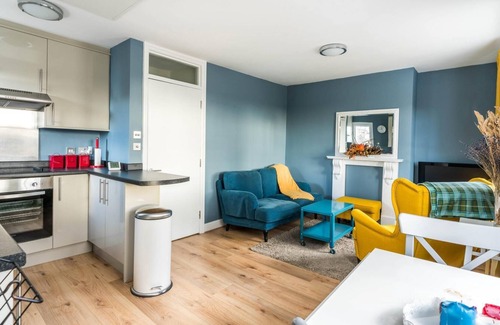 Cantelowes Apartment | Superb 1BD Flat in the Heart of Camden Town