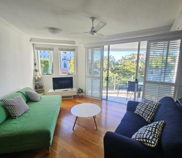 Newstead Apartment | Superb 2 bedroom apartment next to the river