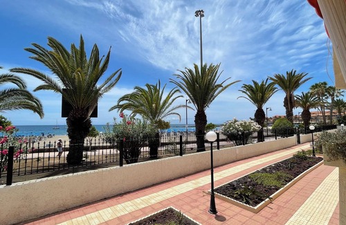 Arona Apartment | Superb 2-bedroom apartment with WiFi in Los Cristianos