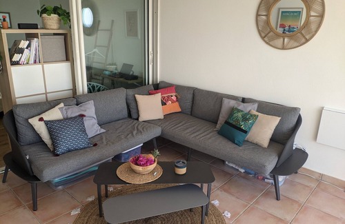 Anse des Rochers Apartment | Superb 2-bedroom apartment with 30m2 terrace and sea view