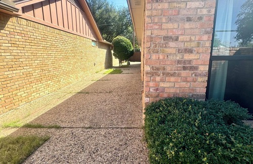 Midland House | Superb 2-bedroom house with AC in charming Midland
