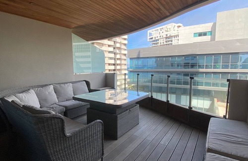 Casablanca Apartment | Superb 2 bedrooms flat at Casablanca Marina with breathtaking Ocean & Mosq view
