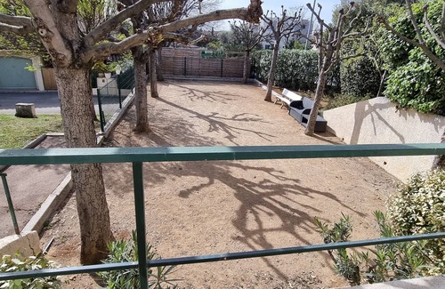 Antibes Apartment | Superb 2-room garden apartment in quiet location near the sea