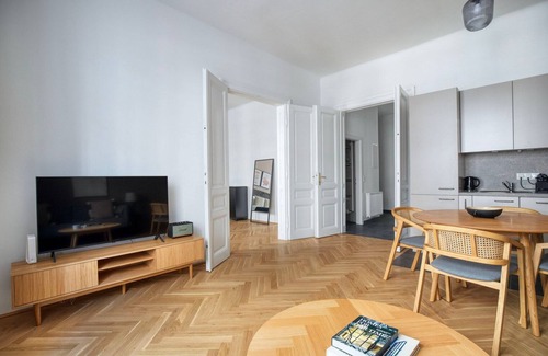 Weißgerber Apartment | Superb 2BR in Landstraße U3&U4 Wien Mitte/Shopping Center by Blueground