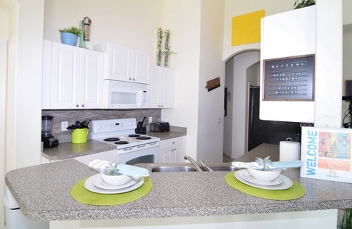 Tuscan Hills House | Superb 3 bed pool home, games room, sleeps 7, private pool, Disney 8 miles!