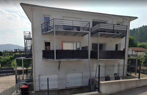 Remiremont Apartment | Superb 3-star apartment close to town and forest. Pets allowed