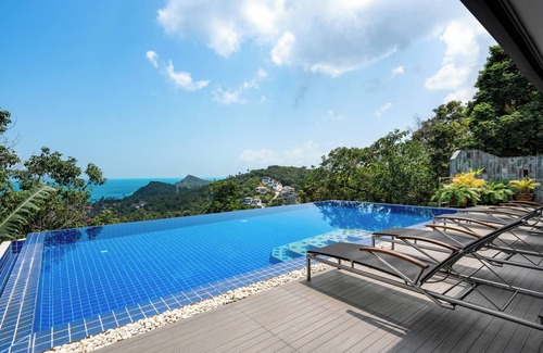 Bang Po Villa | Superb 3-bedroom villa with sea view