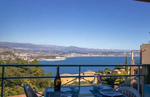 Theoule-Superieur Apartment | Superb 45m² With Balcony And Magnificent Sea View