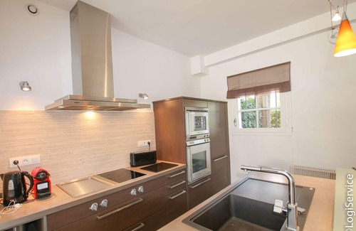 Port Grimaud House | Superb air-conditioned house for 6 people with mooring