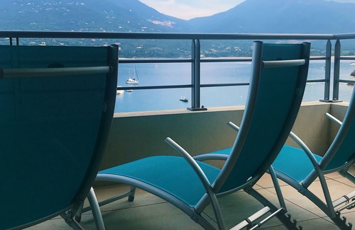 Propriano Apartment | SUPERB AIR-CONDITIONED APARTMENT ON THE BEACH WITH PARADISIAC WATERFRONT VIEW