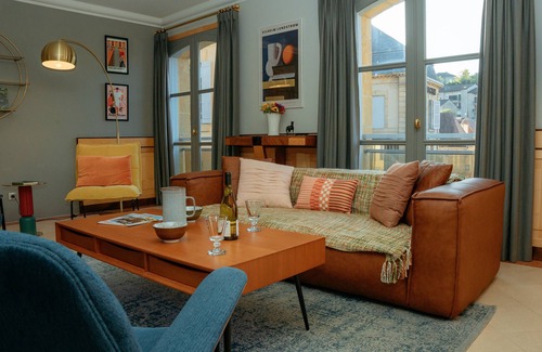 Sarlat-la-Caneda Apartment | Superb apartment, 5* tourism, 132m2, downtown but quiet.
