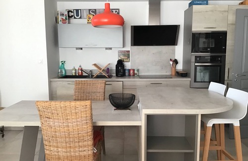 Volx Apartment | Superb apartment in a villa with swimming pool in a quiet location!