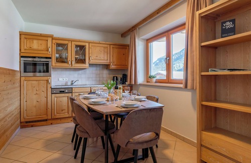 Hinterglemm Apartment | Superb apartment on the slopes with terrace
