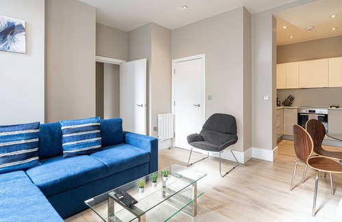 Bryanston and Dorset Square Apartment | Superb Apartment opposite Edgware Road Station