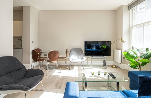 Bryanston and Dorset Square Apartment | Superb Apartment opposite Edgware Road Station