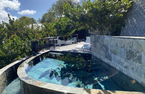 Le Francois House | Superb Beachfront Accommodation - Pointe Cerisier Residential District