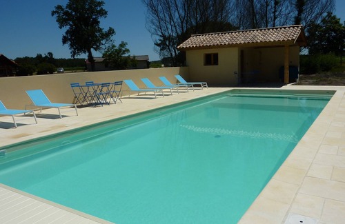 Levignacq House | Superb Bergerie Landaise with heated swimming pool!