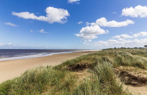 Caister-on-Sea House | Superb caravan, sleeps 8, at Caister Beach in Norfolk ref 30020T