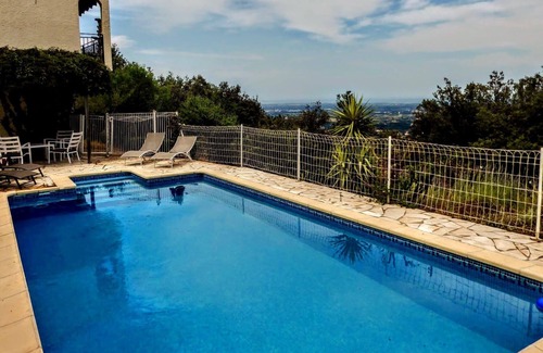 Laroque-des-Alberes Villa | Superb Catalan Villa with private swimming pool and stunning views