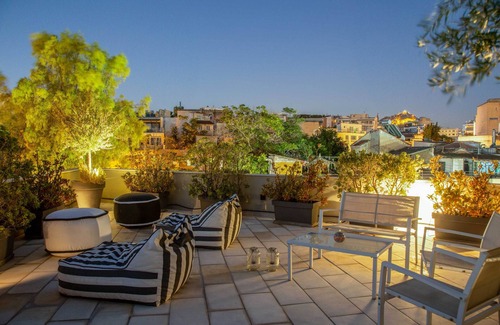 Psirri Apartment | Superb Central Athens Suite with Rooftop – Perfect for 5 Guests, 85sqm
