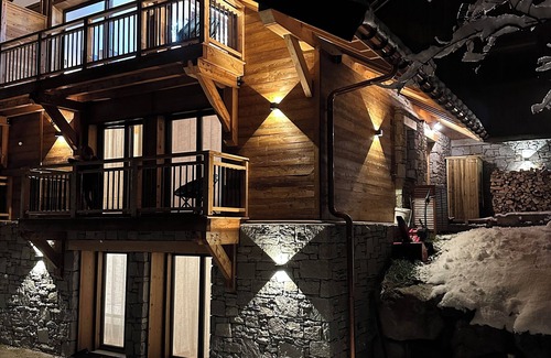 Les Allues Ski Chalet | Superb chalet in the heart of the 3 valleys