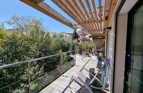 Carnot Villa | SUPERB CONTEMPORARY VILLA 180M2 - BEACHES and PALACE 10 min away
