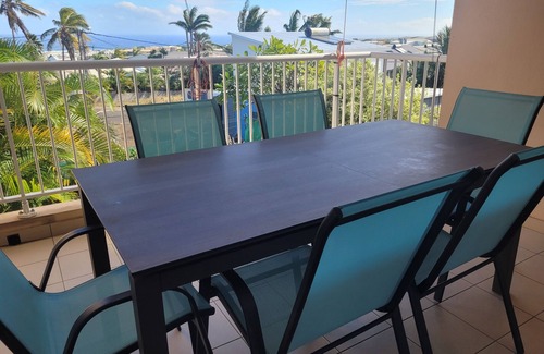 Saint-Pierre De La Reunion Apartment | Superb F3, Indian Ocean view, quiet, secure residence, 2 free parking spaces