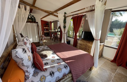 Orgon House | Superb Gîte with private pool and jacuzzi