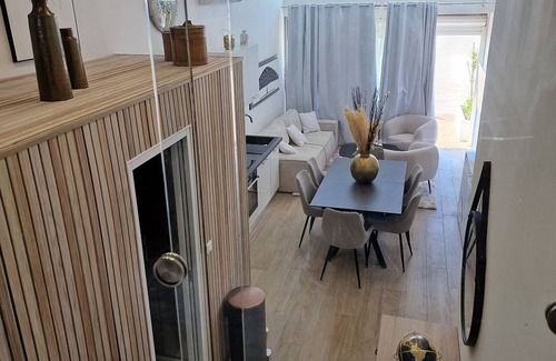 Bandol Apartment | Superb ground floor apartment.