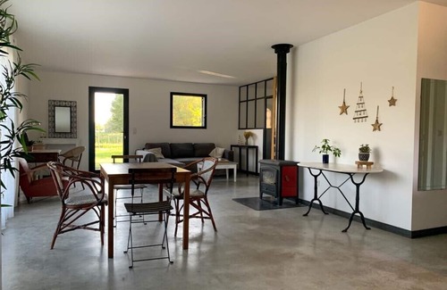 Lauris Other | Superb house in the Luberon with large garden and pond