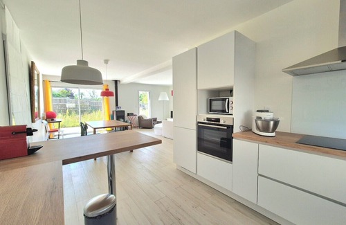 Saint-Coulomb House | Superb house with garden - Saint-Coulomb