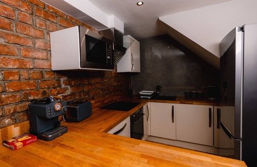 Bonnington Apartment | Superb Luxury Quality Central Apartment on Canal