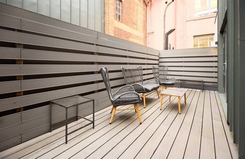 St. Johns Wood Apartment | Superb Marylebone apartment with large balcony