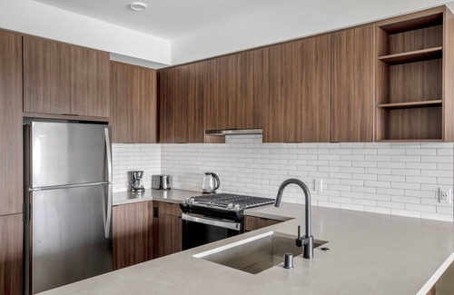 Mission Valley Apartment | Superb Mission Valley 1BR w/Fire Pit & Pool, nr Stores, by Blueground