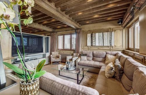 Courchevel Ski Chalet | Superb New Chalet Nogentil