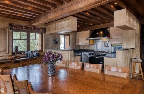 Courchevel Ski Chalet | Superb New Chalet Nogentil