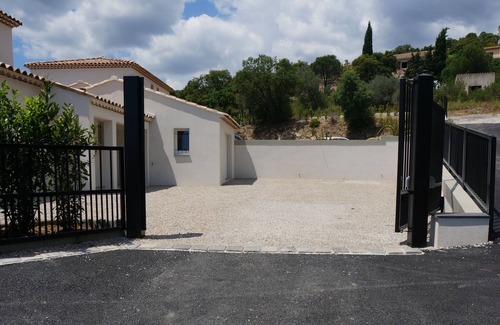 Plan-de-la-Tour Villa | Superb new villa with all modern comforts 9 km from the beaches