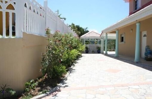 Le Robert Villa | Superb Owner's Villa in Le Robert 240m2