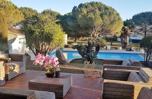 Marseillan Villa | Superb Prestige Villa Heated pool