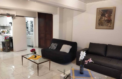 Carnot Apartment | Superb, quiet, comfortable studio 15 minutes' walk from Croisette