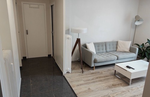 Gieres Apartment | Superb renovated air-conditioned apartment with private parking space